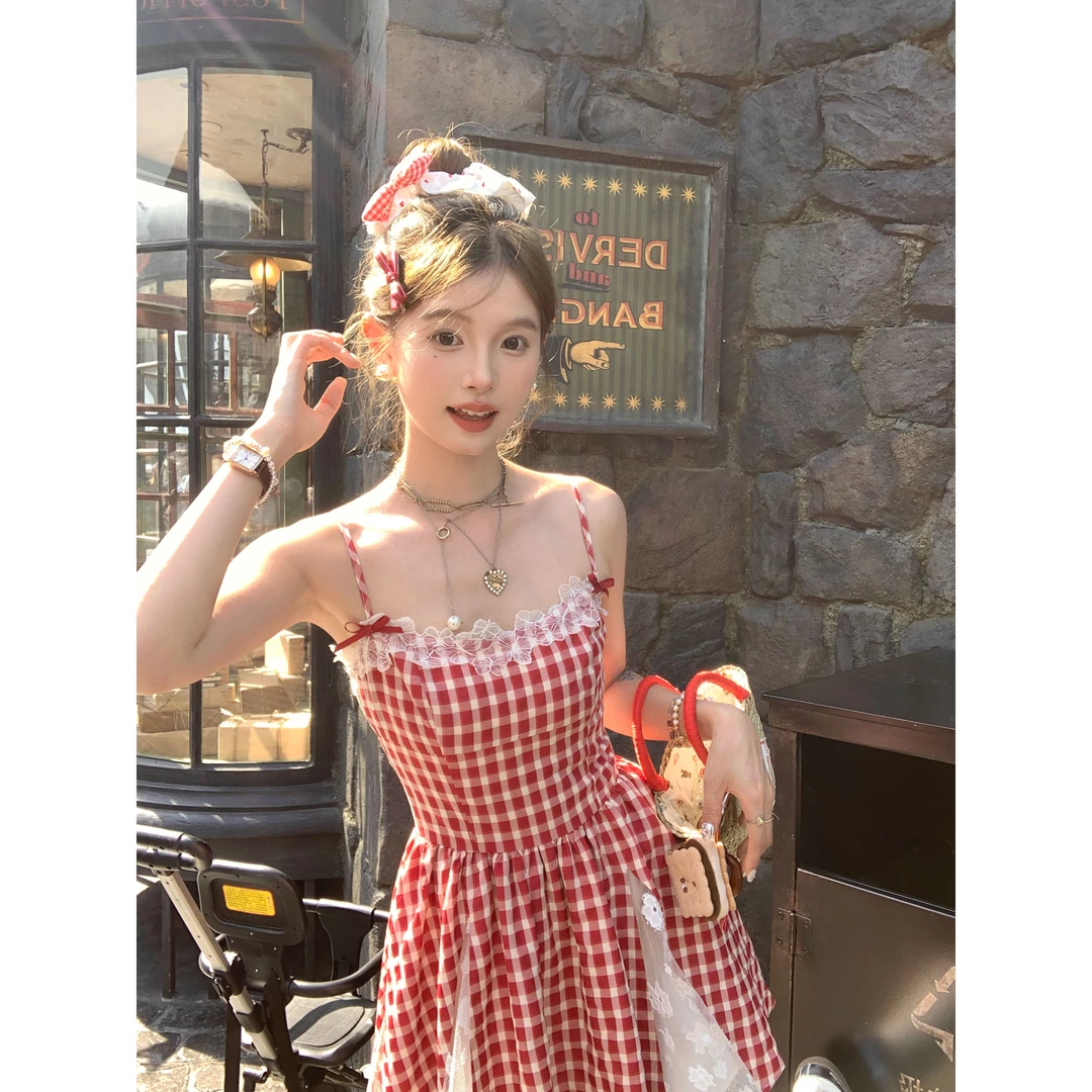 中长款红色格子吊带a字连衣裙女夏季法式甜美小个子裙子