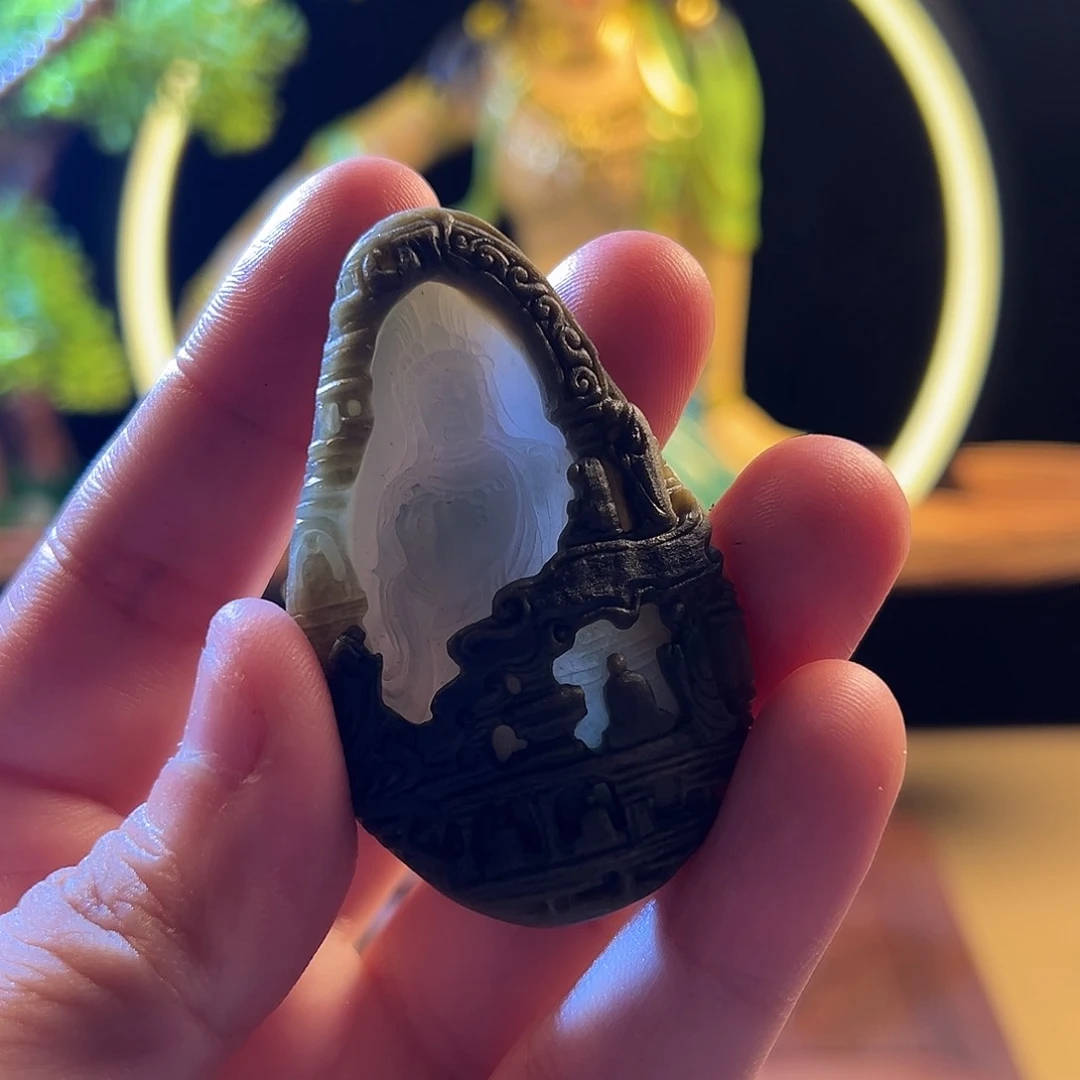 定制翡翠未镶嵌k****Q定制翡翠