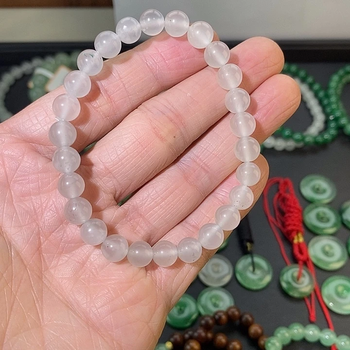 石英质玉未镶嵌手链卡7.5+