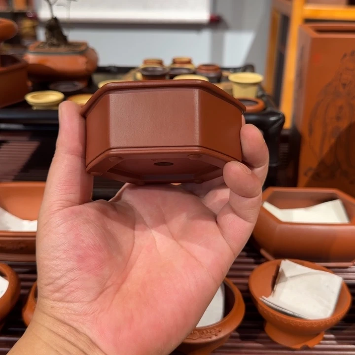 佛***飞紫砂花瓶全手工制作