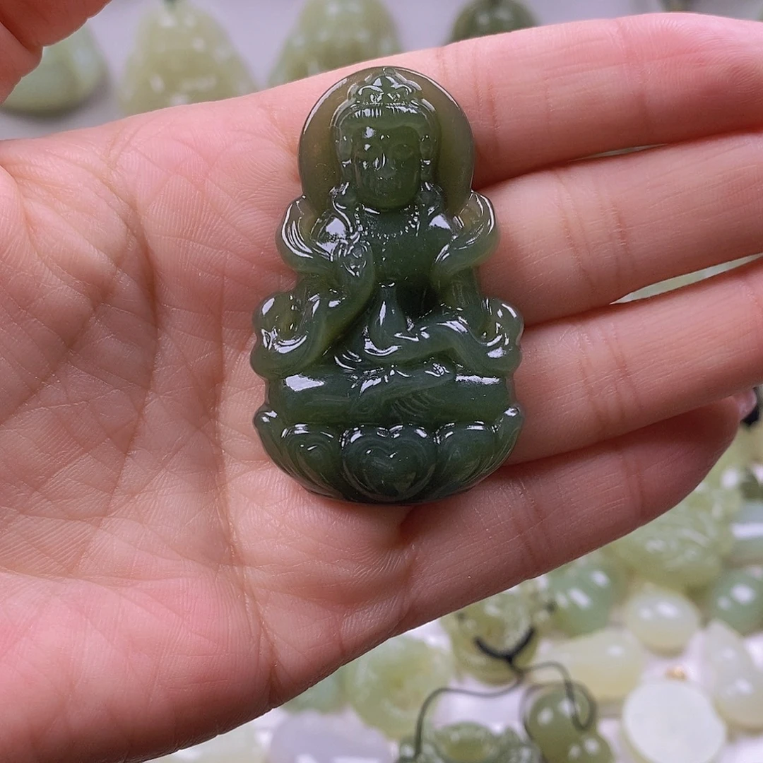 肥***）和田玉未镶嵌颈饰