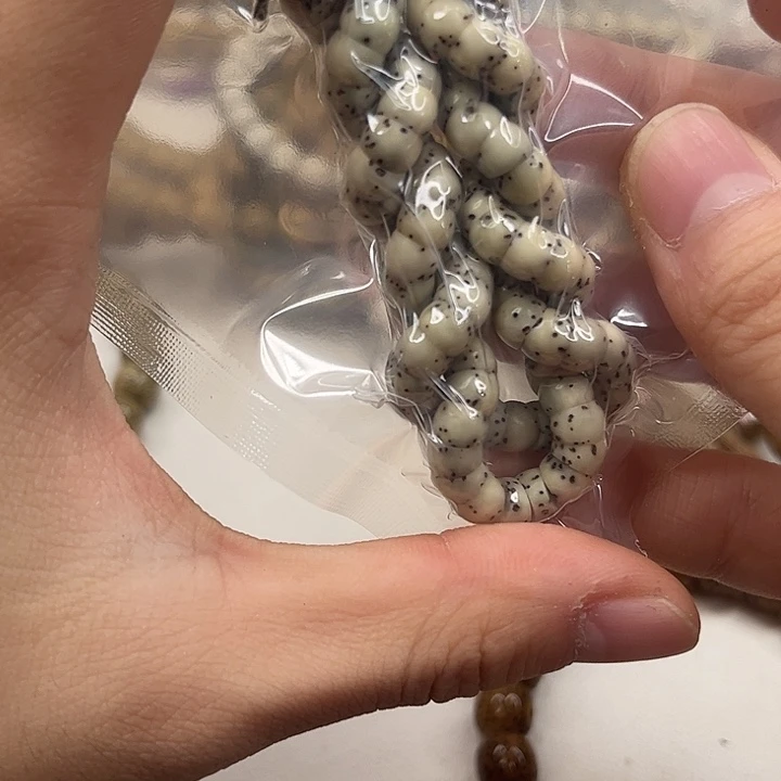 徐***u星月菩提吊坠88大肠。