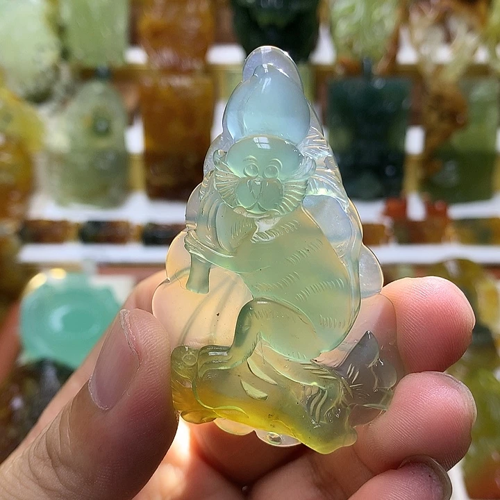 未镶嵌蛇纹石玉珠宝半成品