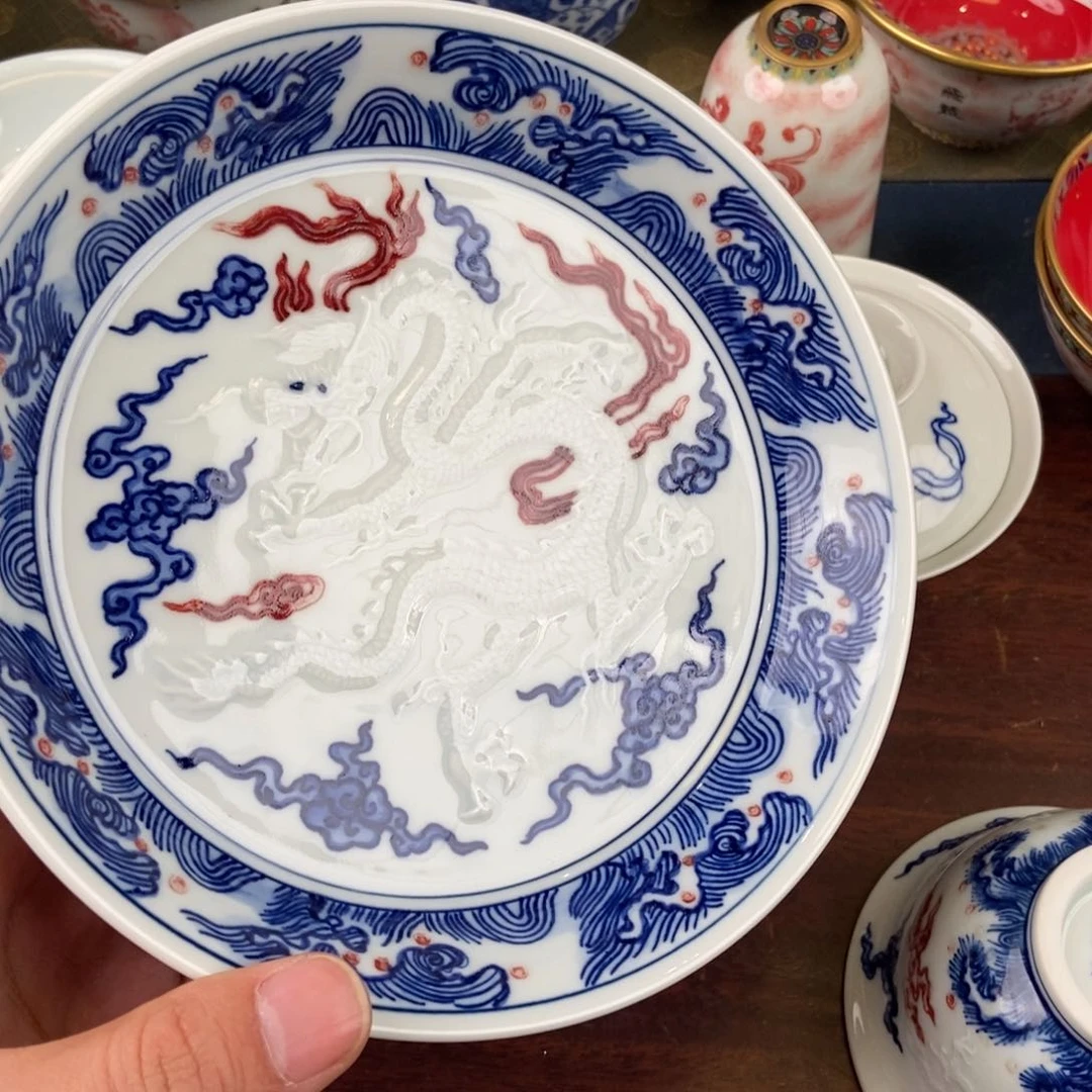 陶瓷艺术家的作品是一种