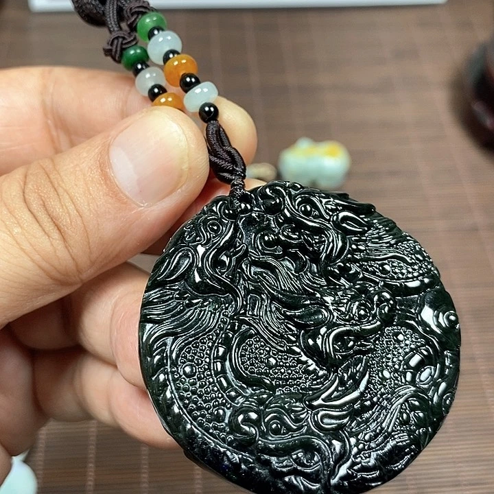 颈饰未镶嵌翡翠天然翡翠玉A货配证书