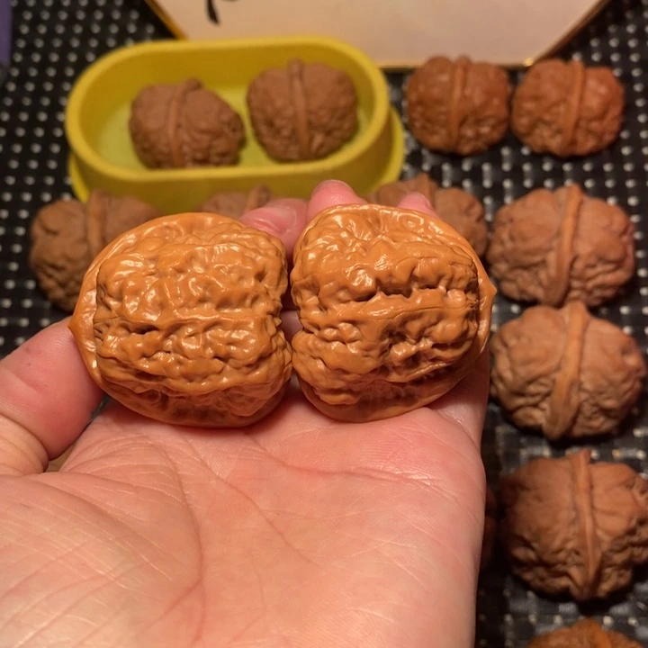 文玩核桃把件大腿肌肉蛙