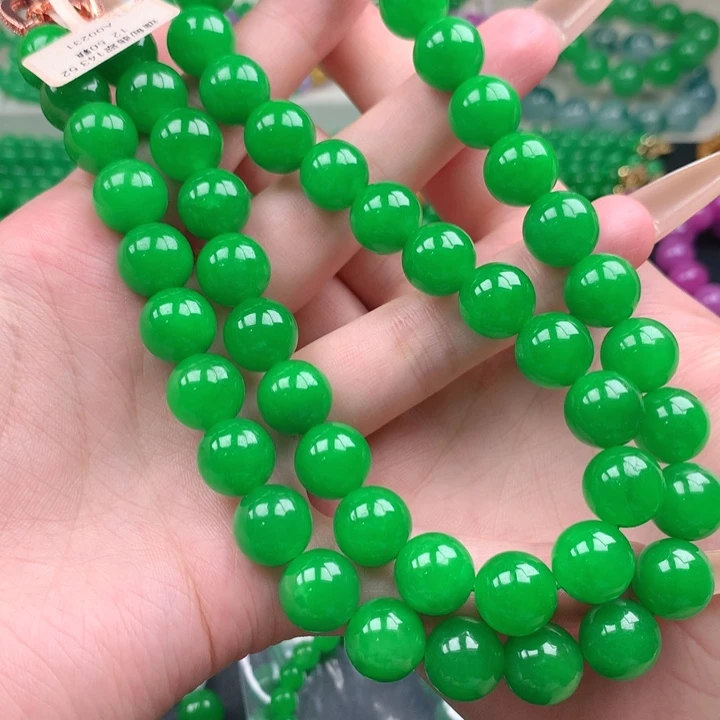 T***山缅料卡12正阳绿项链