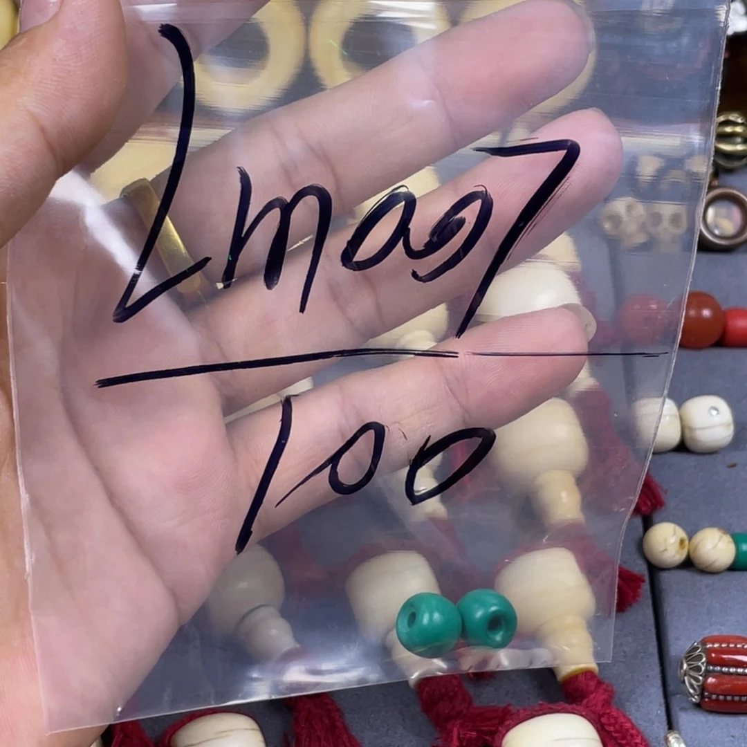 L***7玻璃颈饰松2…..你