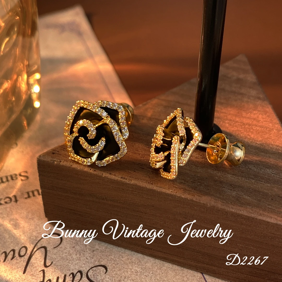 镀K金 D2267 法 ★【法式浪漫】冬 ALUONI 爱洛尼 耳钉