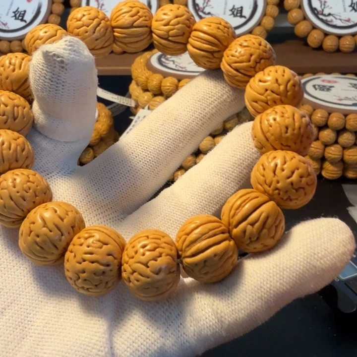 （***）精品桃核铁核肌肉