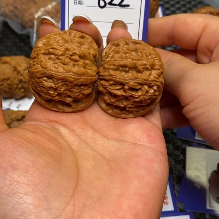 文玩核桃手串622球白43