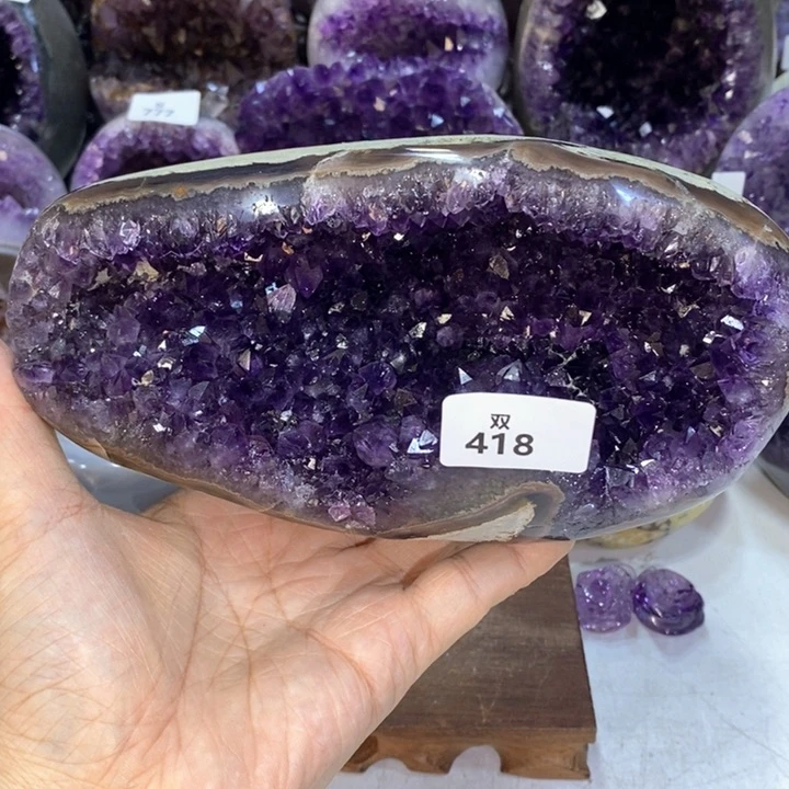 未镶嵌水晶大型摆件（非配饰）