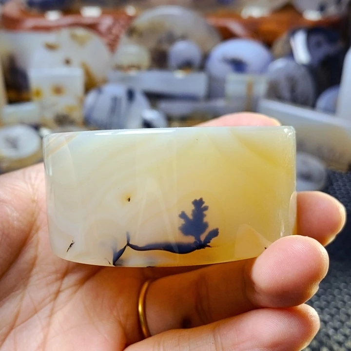 玛瑙/玉髓未镶嵌珠宝半成品