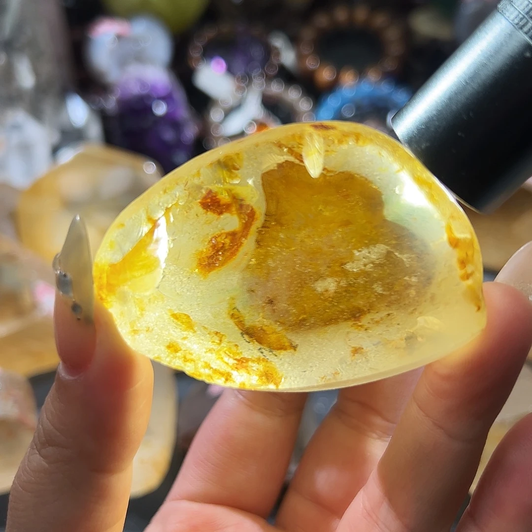 紫晶未镶嵌大型摆件（非配饰）原石