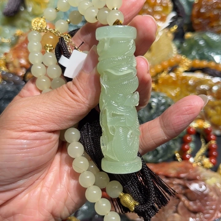 岫玉未镶嵌毛衣链