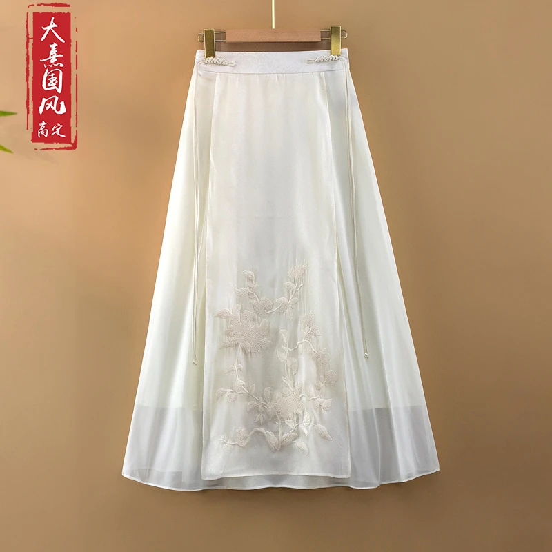 【雪茶】夏季2025新款松紧腰A字裙新中式国风裙子绣花薄款半身裙女