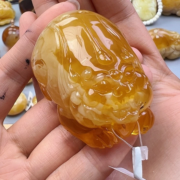 蜜蜡未镶嵌珠宝奇石