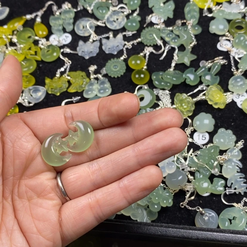 【闪购商品】蛇纹石玉挂件耳饰耳环项链未镶嵌玉*