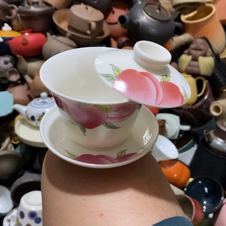 瓷片荷花的花朵很可爱啦