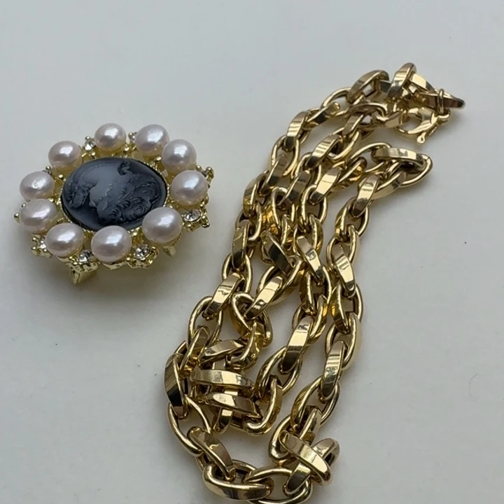 淡水珍珠颈饰未镶嵌