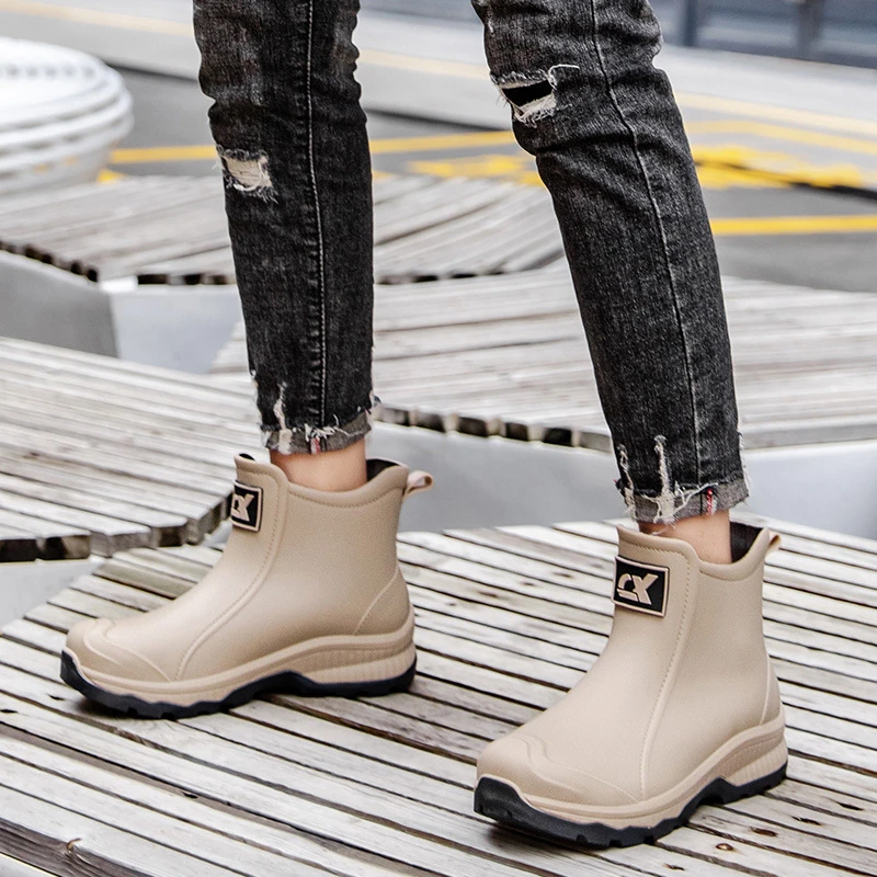 厚底男士胶鞋潮流透气防水厚款雨鞋保暖学生防滑雨靴轻便靴子