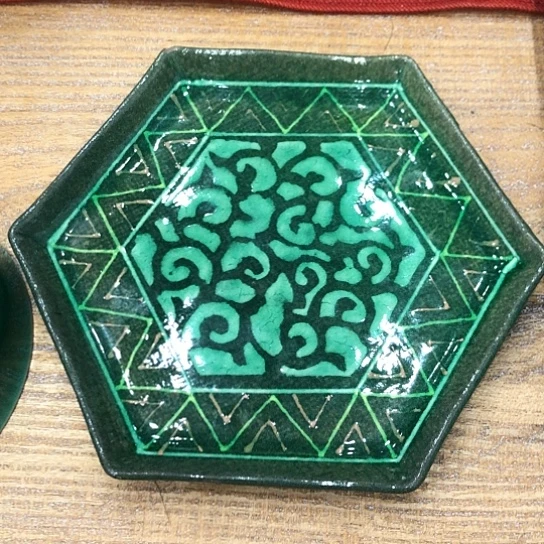 gfcvbbhjjjhffggh慧**媒6666666666