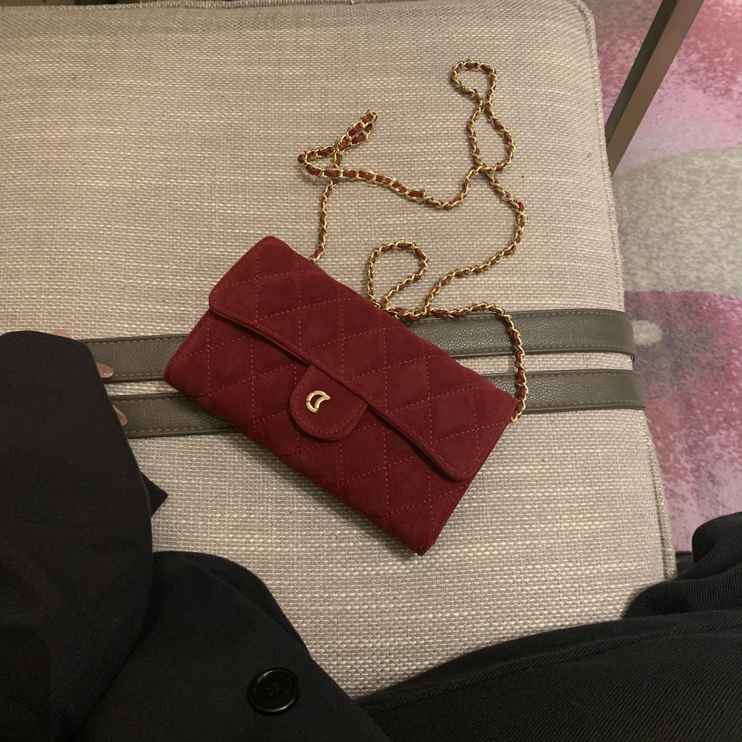 车厘子小香包  巨贵 b117