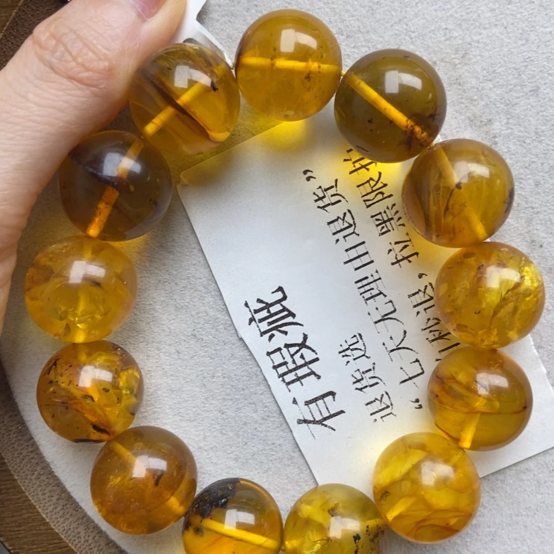 琥珀未镶嵌珠宝奇石