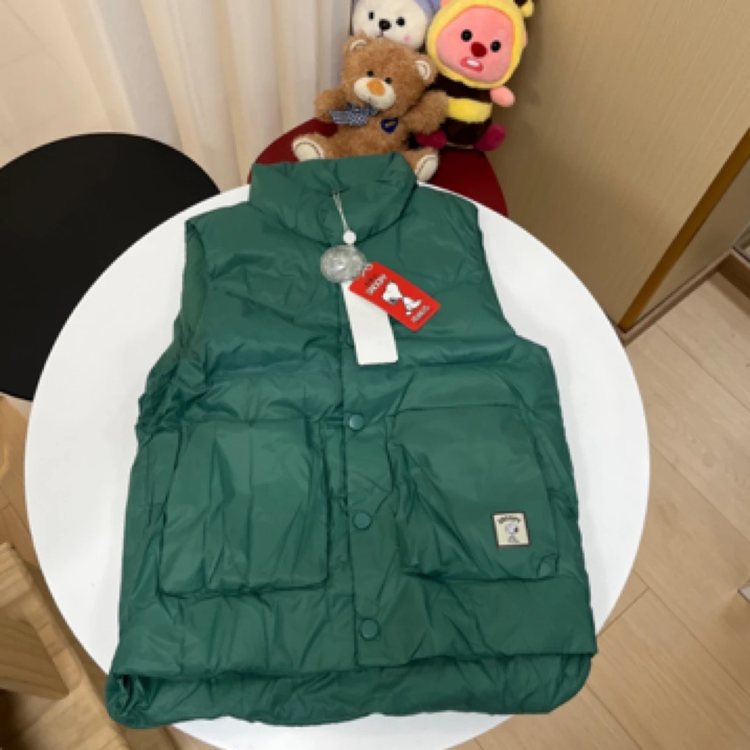 SG246A儿童雾绿色立领背心