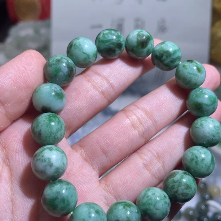 君***好翡翠未镶嵌手链天然翡翠a货