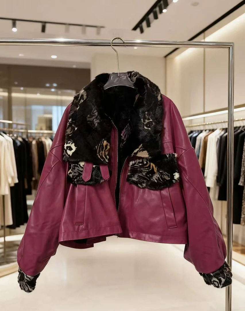 25342火龙果色宽松型冬季短外套百搭重工设计师