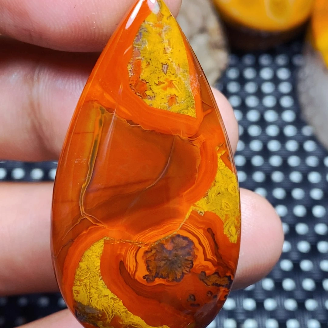 未镶嵌吊坠(不含链)玛瑙/玉髓愚*