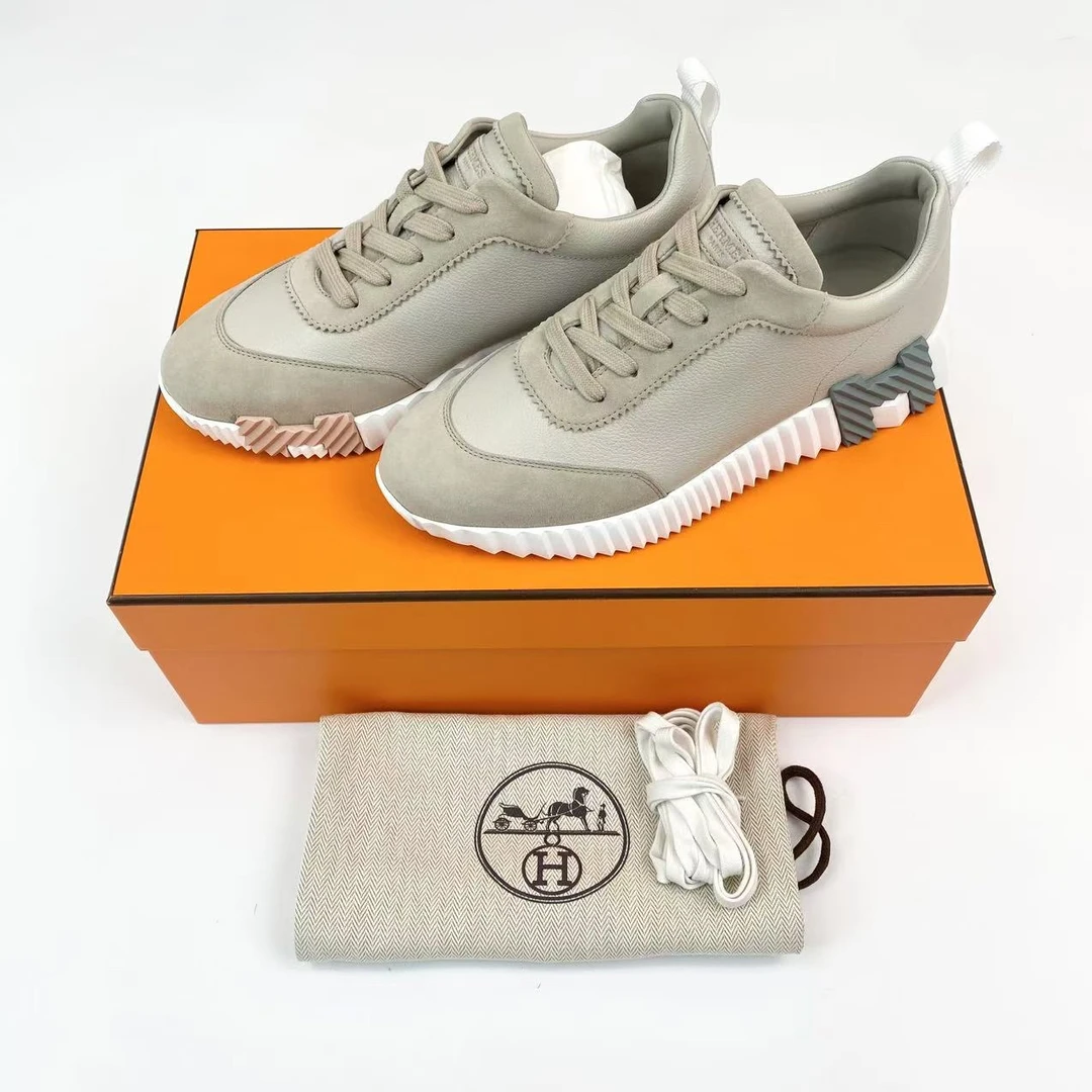 未使用 Hermes/爱马仕 aa3046  运动鞋 37码 鞋盒 尘袋 鞋带