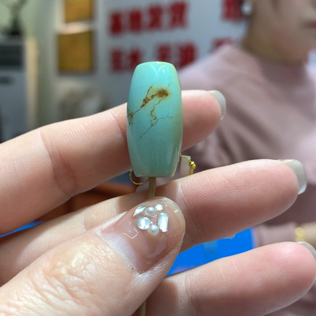 绿松石配饰未镶嵌