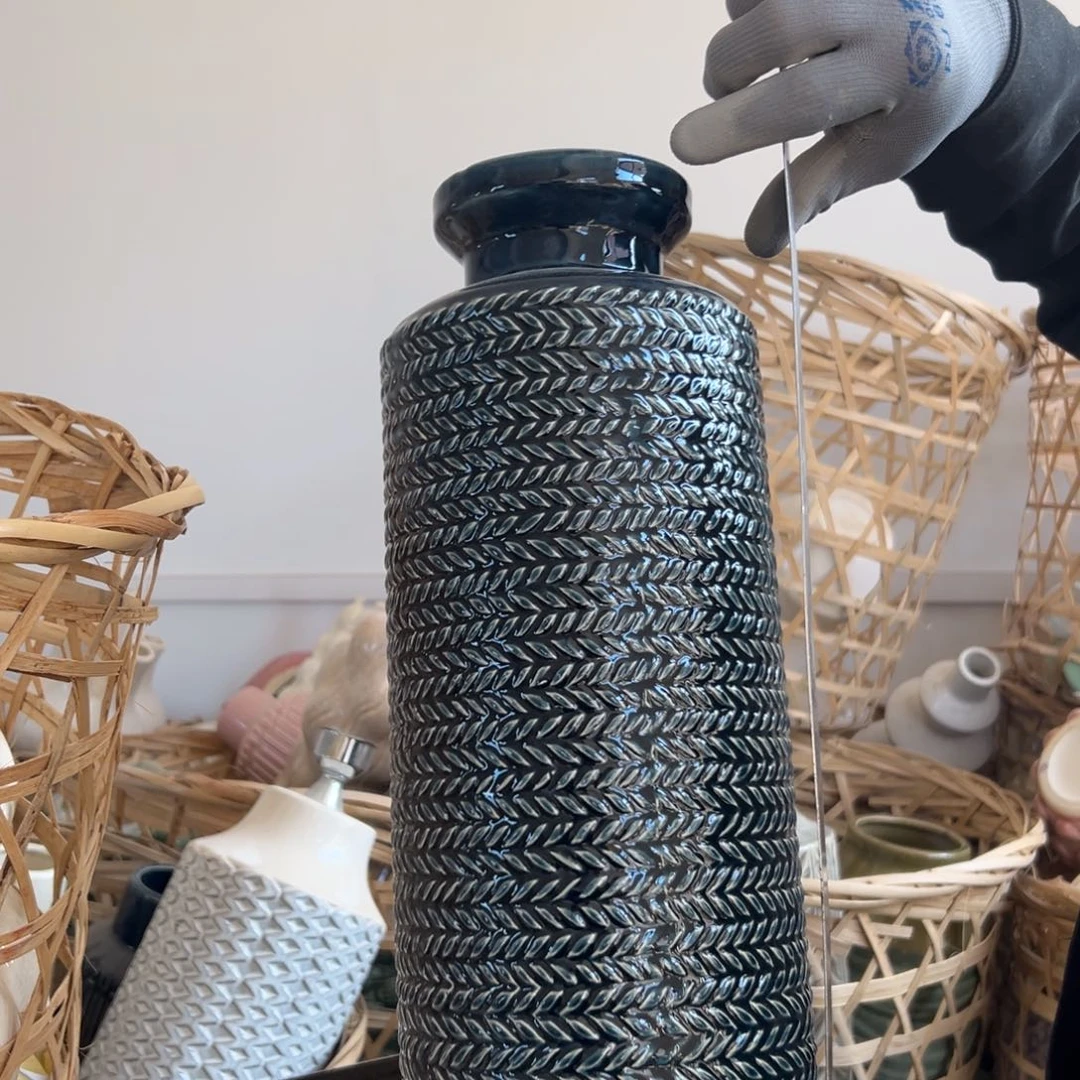 摆件109 号高中低温陶瓷工艺瓶（部分微瑕）