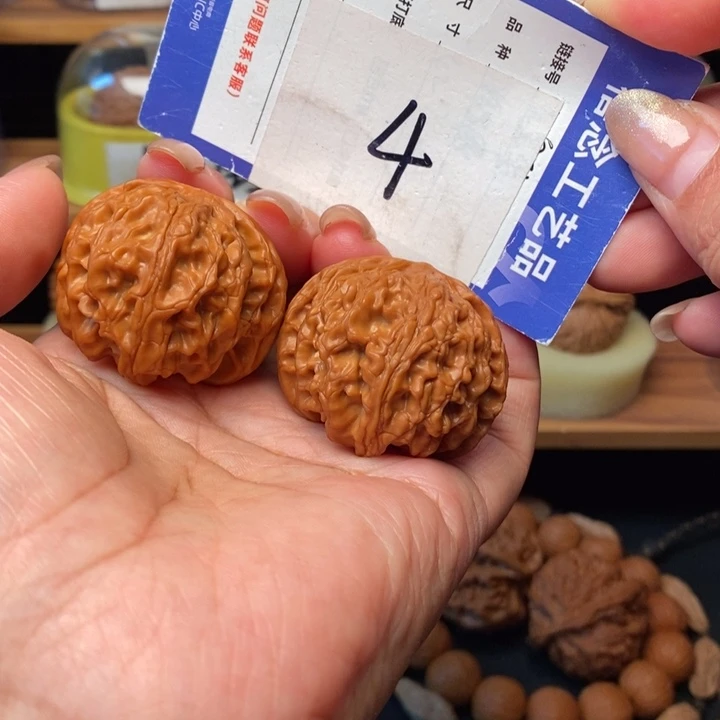 文玩核桃吊坠39苹果园