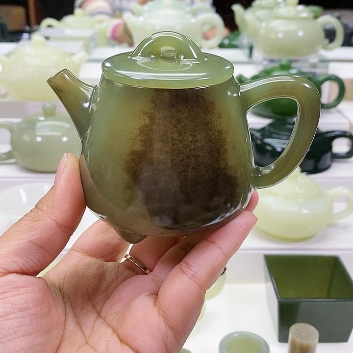 未镶嵌和田玉挂件大*茶壶