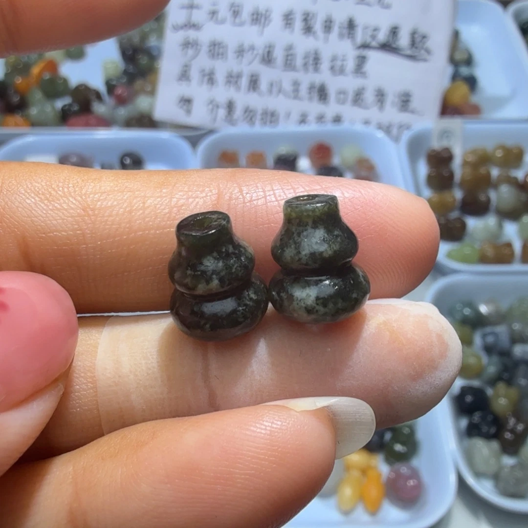 和田玉未镶嵌珠宝奇石