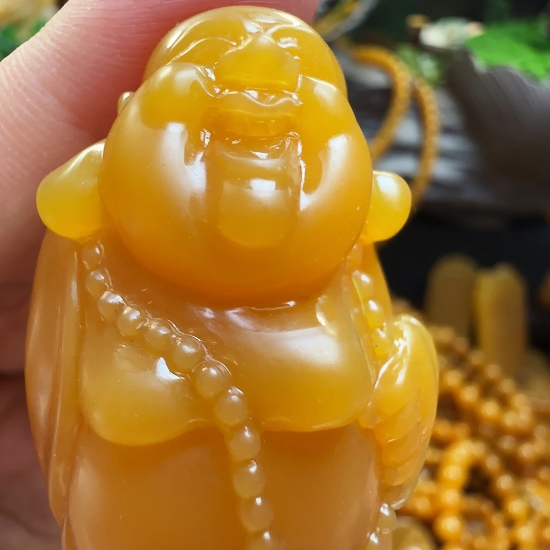 尧***先石英质玉（黄龙玉）未镶嵌吊坠缅黄 立体弥勒佛（不退换货）
