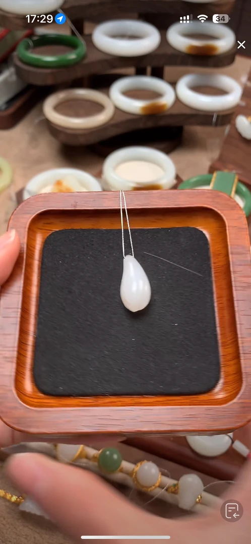 新疆和田玉玉兰花