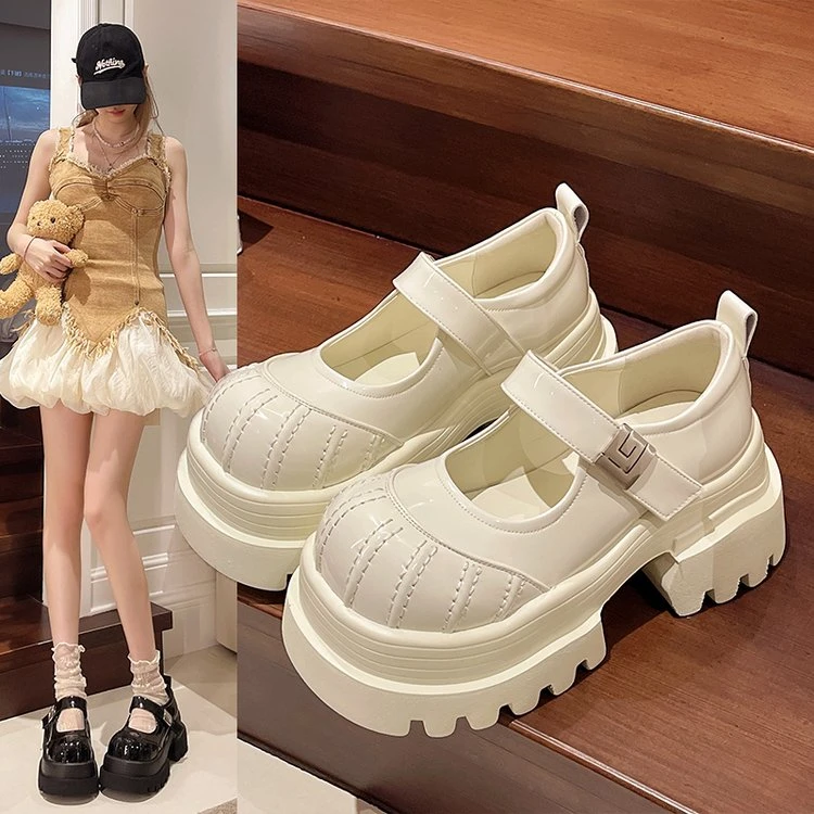 2025春季新款乐福鞋/豆豆鞋圆头鞋头松糕底跟底橡胶鞋底