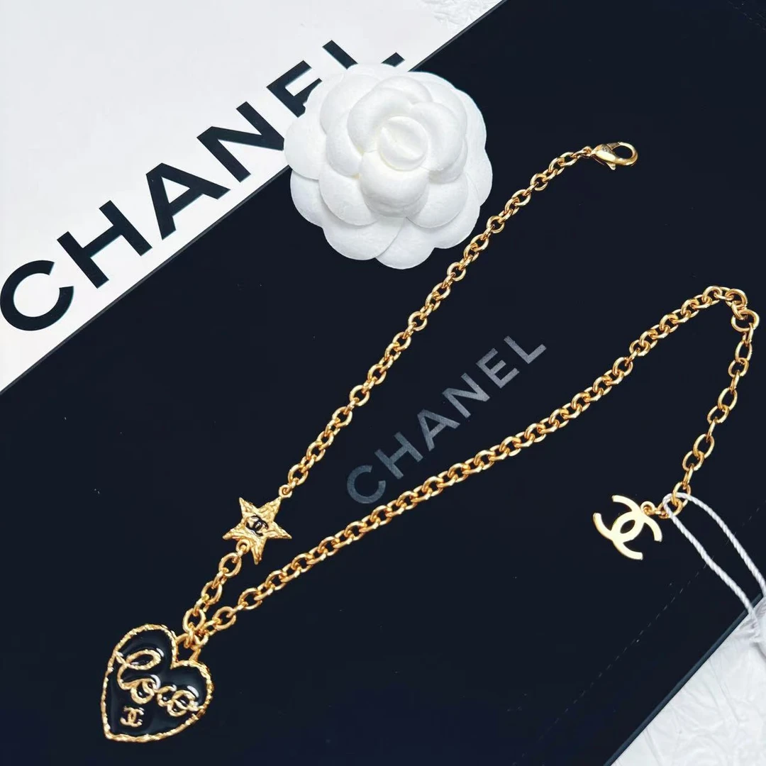 95新 Chanel/香奈儿 柚礼中古/香奈儿黑金桃心项链LZ501347