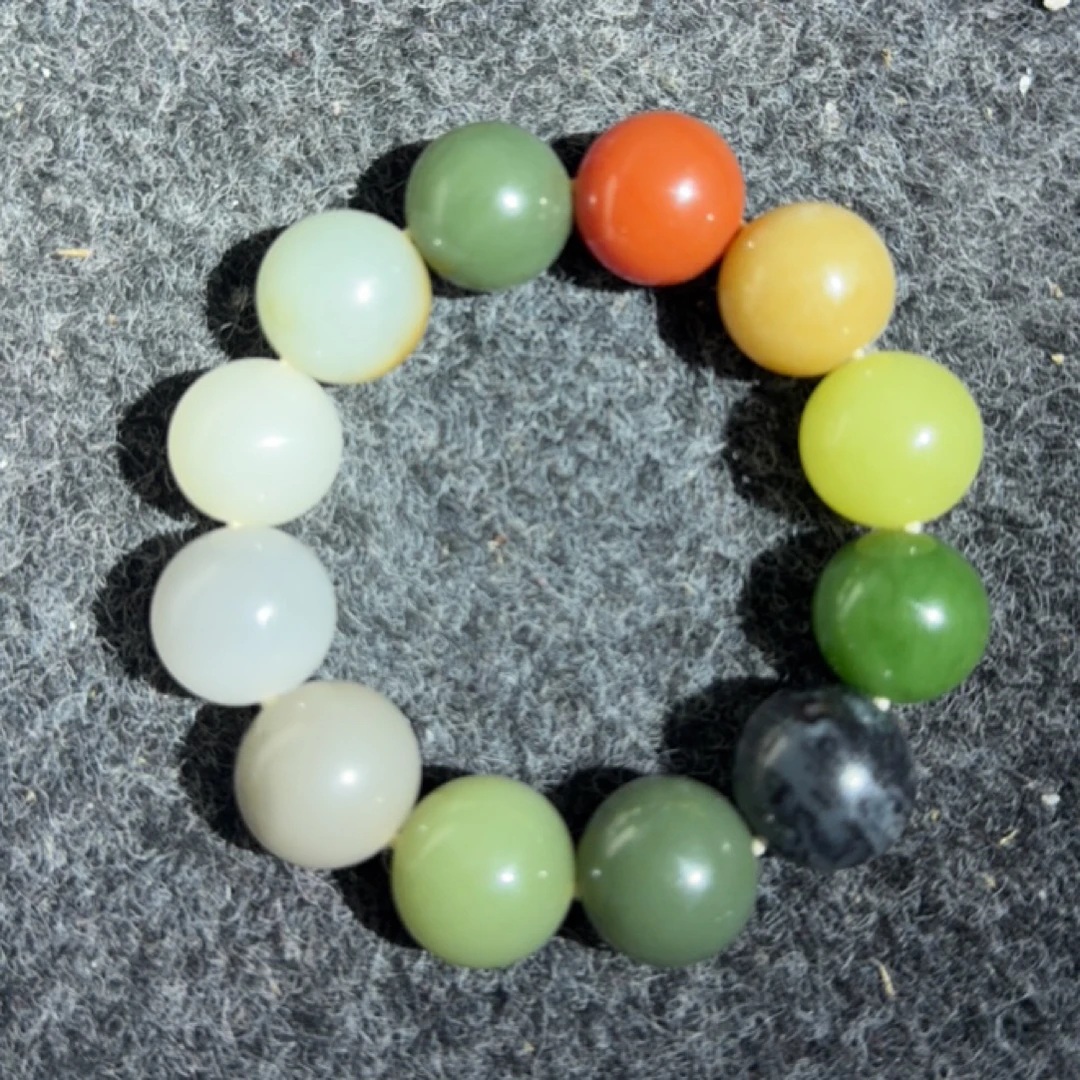 手链 青海山料多宝大颗粒圆珠手链，珠径17-18mm，详情请咨询客服