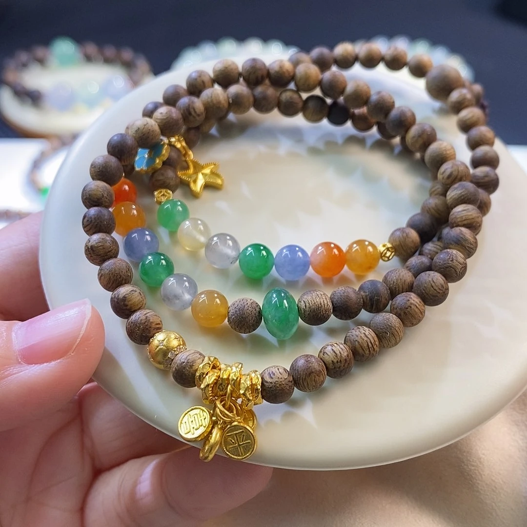 翡翠挂件未镶嵌项链