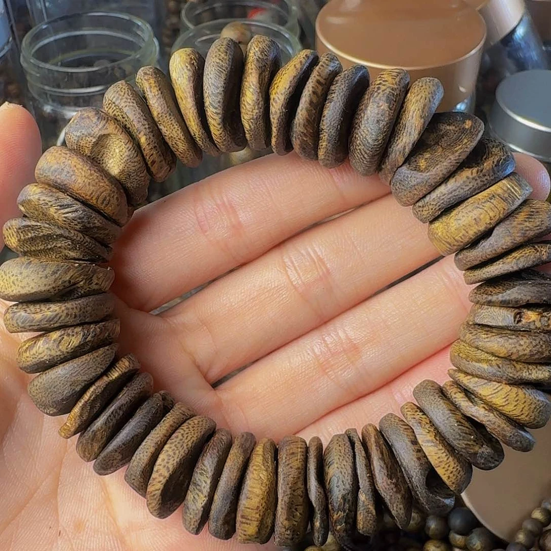 沉香碎屑沉香半*牛肉干34.7克