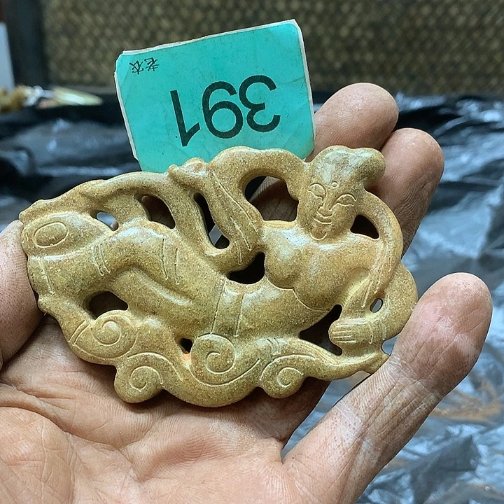 未镶嵌和田玉挂件