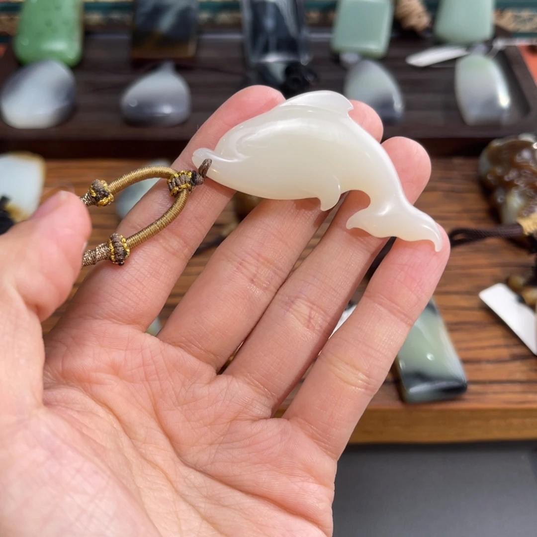 和田玉颈饰未镶嵌轩