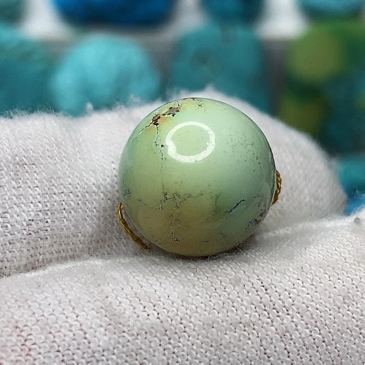 未镶嵌绿松石天然原矿 带武汉地大证书