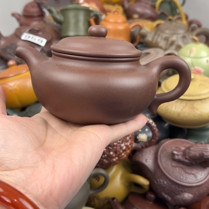 紫砂茶壶壶身铁质