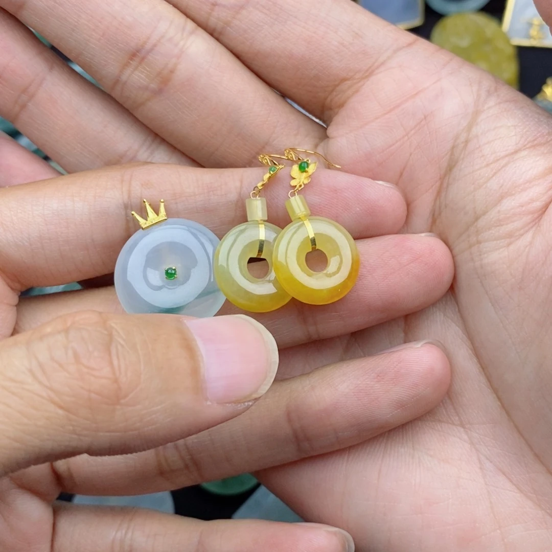 翡翠18K金镶嵌颈饰风*雪翡翠翡翠翡翠